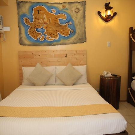 Eon Centennial Resort Hotel & Waterpark Iloilo Zewnętrze zdjęcie