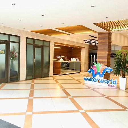 Eon Centennial Resort Hotel & Waterpark Iloilo Zewnętrze zdjęcie